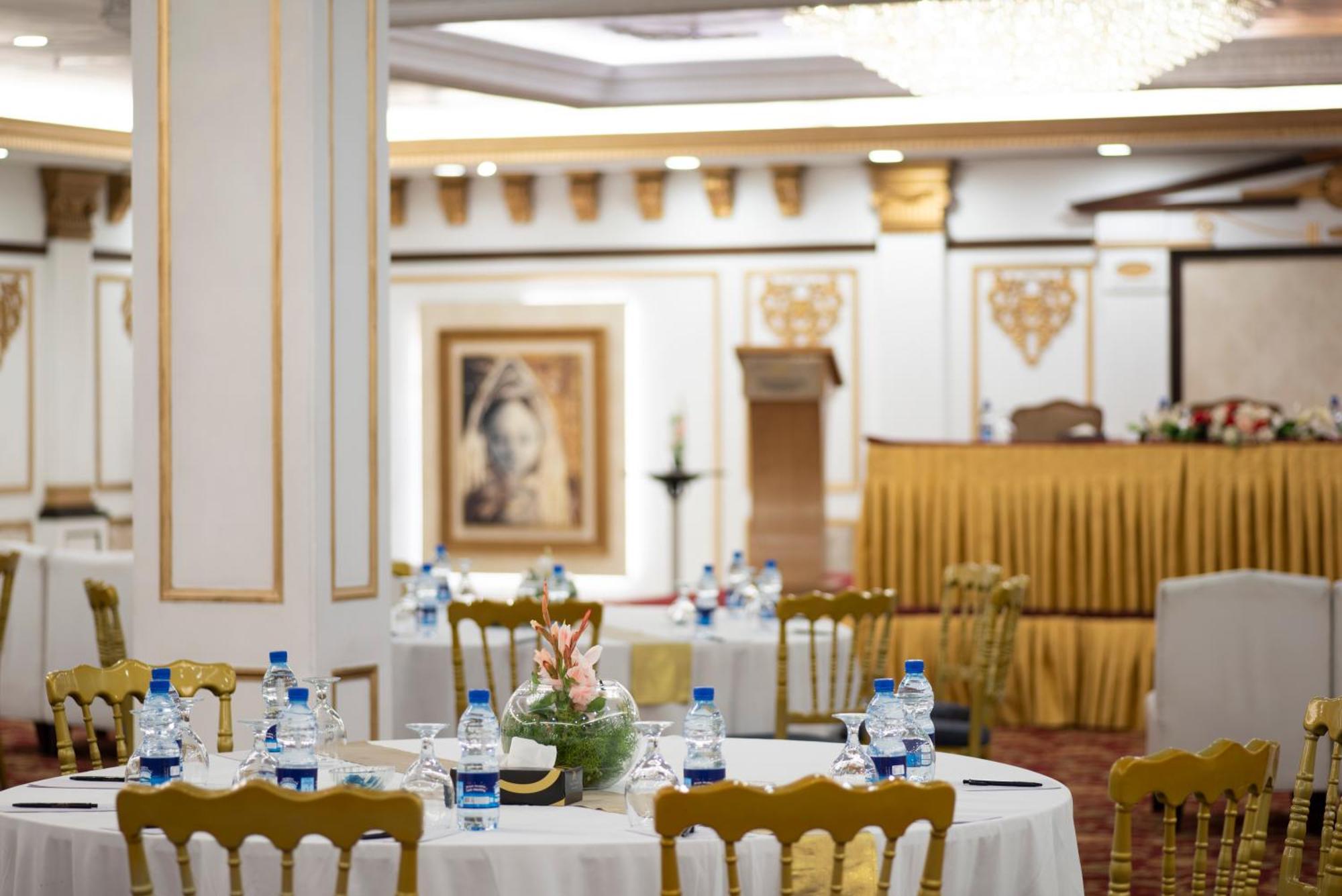 เพิร์ล คอนติเน็นตัล ราวัลปินดิ Hotel ราวัลปินดี ภายนอก รูปภาพ